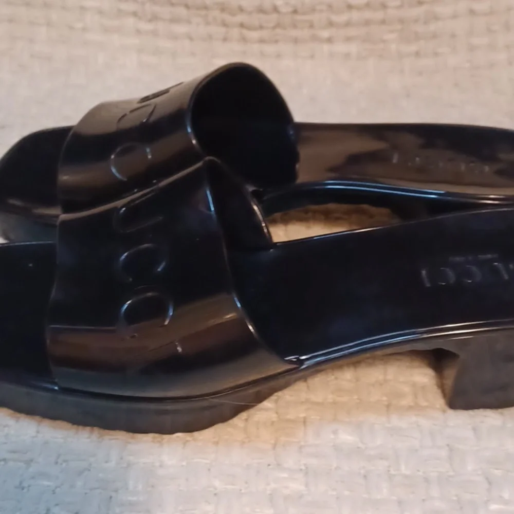 Gucci Black Patent Platform Slide Sandals